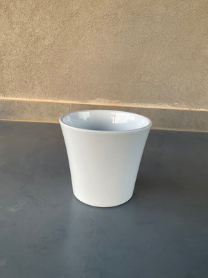 Ceramic flowerpot like new, height 14 cm