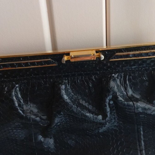 Leather snake bag like new, shoulder, black