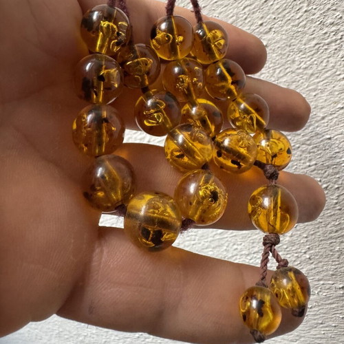 Komboloi amber beads