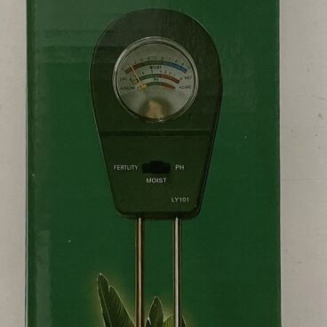 Soil moisture, pH and fertility meter for pots and garden