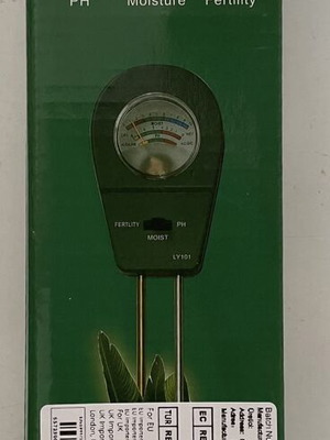Soil moisture, pH and fertility meter for pots and garden