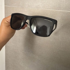 Emporio Armani Ανδρικά Γυαλιά Ηλίου με Μαύρο Κοκκάλινο Σκελετό και Πράσινο Φακό EA4033 500171