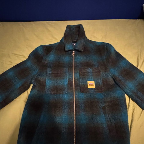 Zara thin jacket with check pattern, like new, size S