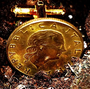 Μοναδικά Μανικετόκουμπα κατασκευασμένο από παλιά ιταλικά σπάνια νομίσματα 200 λιρέτες 1979 και 1991