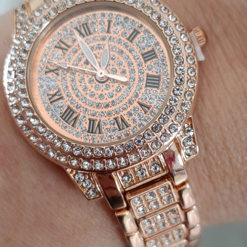 Women's rose gold watch with rhinestones and matching bracelet new