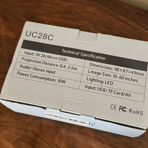 Mini LED Projector UC28C with Box and Accessories new