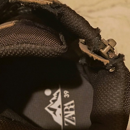 Zara hiking boots size 39 like new