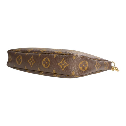 Louis Vuitton Monogram Canvas Pochette Shoulder Bag