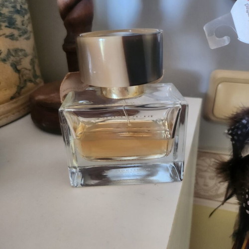 Burberry women's perfume used, half bottle, 90 ml Eau de Parfum