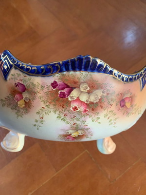 Carlton Ware fruit bowl England 1894-1926 hand-painted
