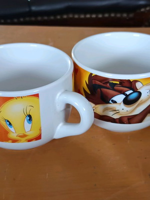 Looney Tunes κούπες σαν καινούργιο, Tweety και Taz μαζί