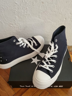 Converse αθλητικά παπούτσια μέγεθος 41 μαύρα σαν καινούργια