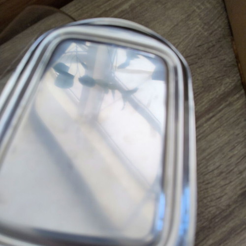 Butter dish or cheese dish used, stainless steel base and plastic lid
