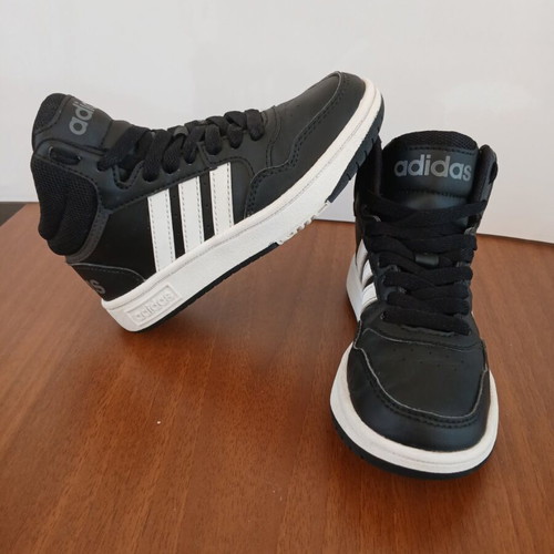 Adidas Hoops Mid 30k athletic shoes used, black, size 30