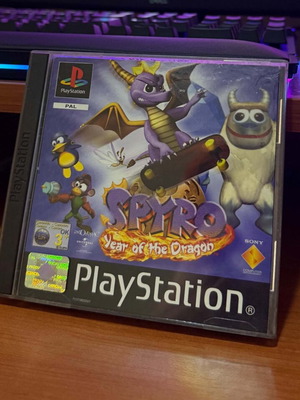 Spyro the Year of the Dragon παιχνίδι PlayStation PS1 μεταχειρισμένο, πλήρες με εγχειρίδιο