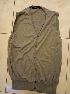 Guess gray vest like new, sizes S and M