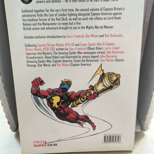 Captain Britain Marvel graphic novel like new, English