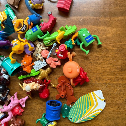 Kinder Surprise figures used, pack of 60+ assorted