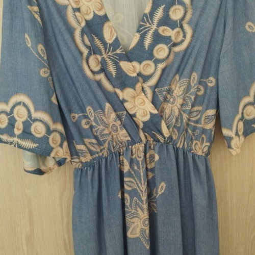 Maxi dress made in Italy one size like new, beige and blue