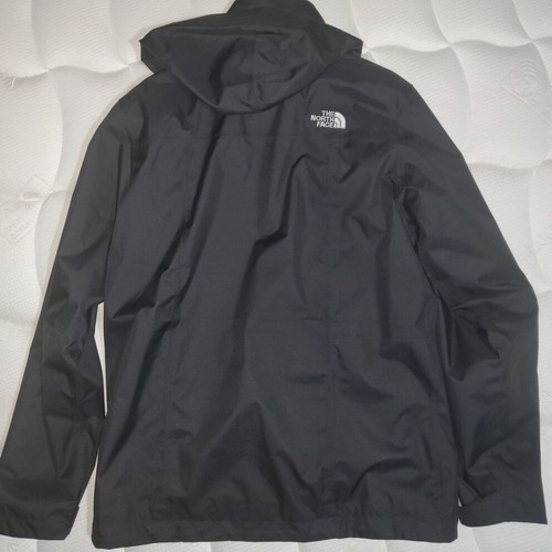 The North Face Evolve II Triclimate 3 in 1 jacket like new, black, size Large