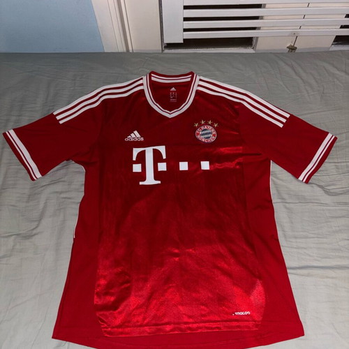 Bayern Munchen 2013-14 jersey like new, medium size