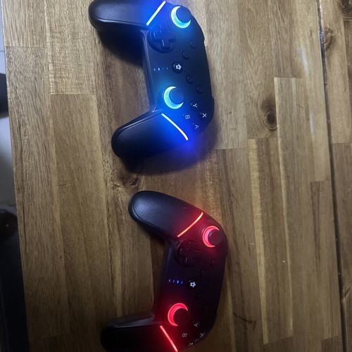 Nintendo Switch 2 контролери като нови, комплект от 2