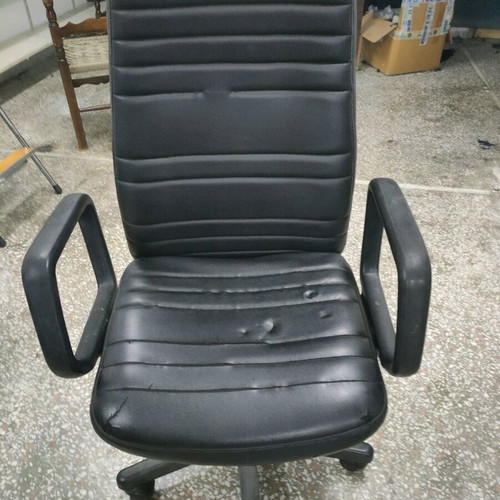 Office chair used, good condition