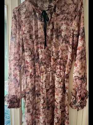 Mango dress like new, size S