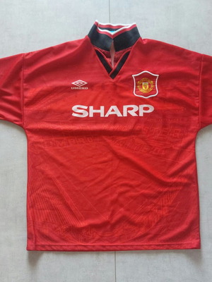Manchester United jersey with Old Trafford stadium print, 1994-1996