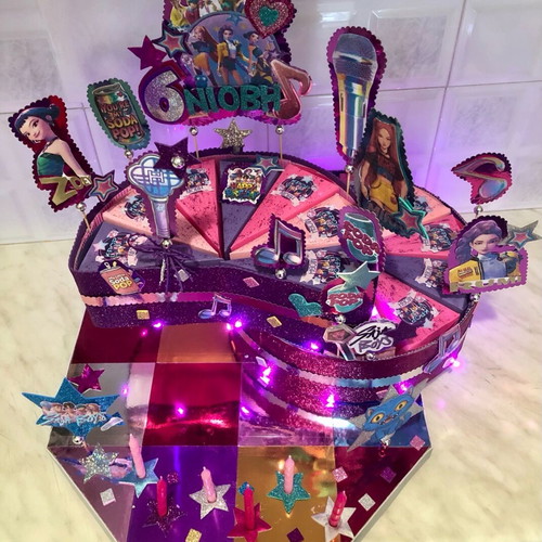 Huntrix Saja Boys Paper Cake new with lighting and birthday candles