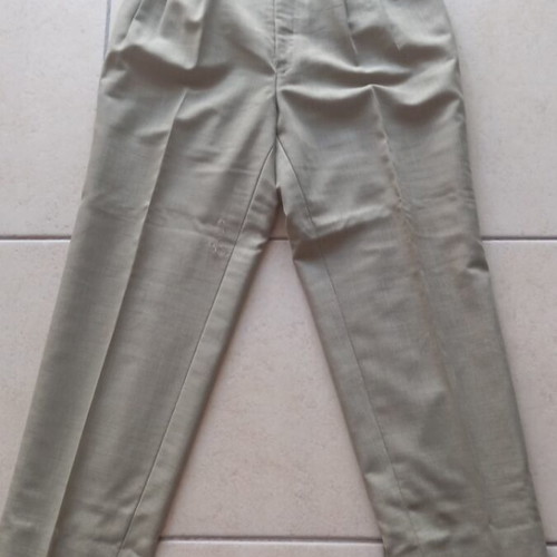 Gruppo Bizzaro Italian shirt like new, beige, size L