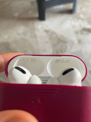 AirPods Pro used, left earphone not working