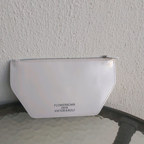 Viktor&Rolf flower light pink cosmetic case new with flower design