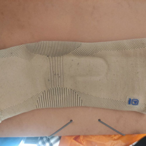 Elastic ankle brace set left and right like new
