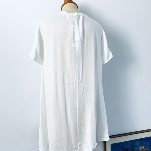 Asymmetric V-neck blouse new, size S-M, white