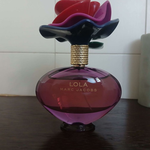 Marc Jacobs Lola Eau de Parfum 100ml like new