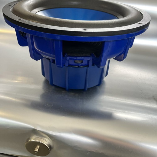 Sioux Sabwoofer 1200W used car speakers