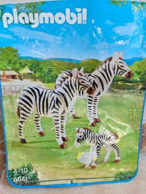 Playmobil 6641 Zebra Family City Life Zoo set like new
