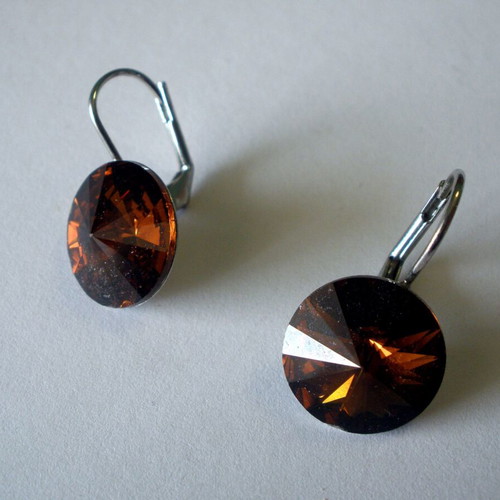 Various earrings like new, vintage designs