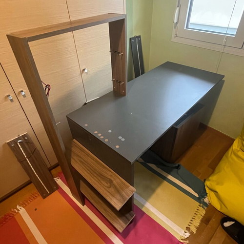 Gaming study desk with LED lighting like new, modern design