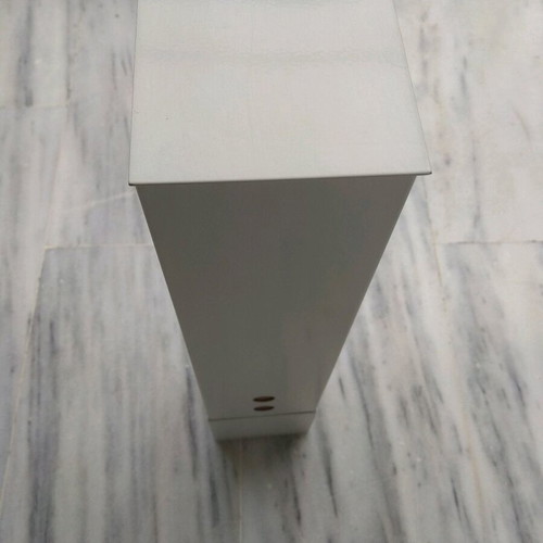 Hanging metal cup holder used for plastic cups