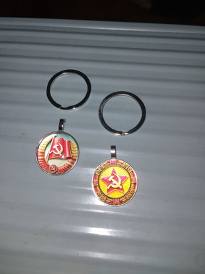 Keychain medallions new, set of 2 with hammer and sickle on red flag