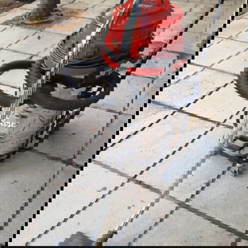 Base 440 professional vacuum cleaner used with 3 motors 1200W each