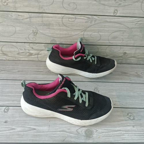 Skechers women's sneakers like new, size 37.5, multicolor