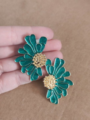 Large flower earrings green new
