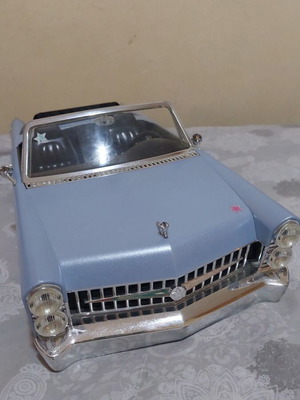 Bratz Cadillac collectible car like new