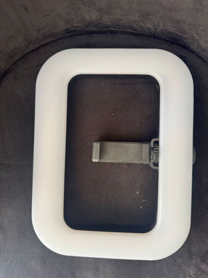Ορθογώνιο ring light με βάση κινητού και τρίποδο