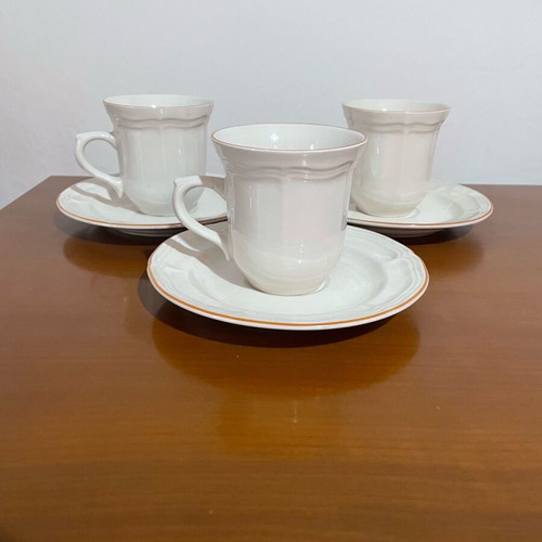 Mugs with saucers like new, set of 3, beige