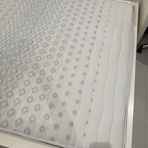 Media Strom Benefit Bold mattress used 140x200 cm anatomical