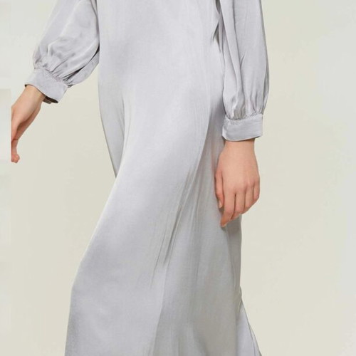 Lynne maxi satin dress like new, silver, size M